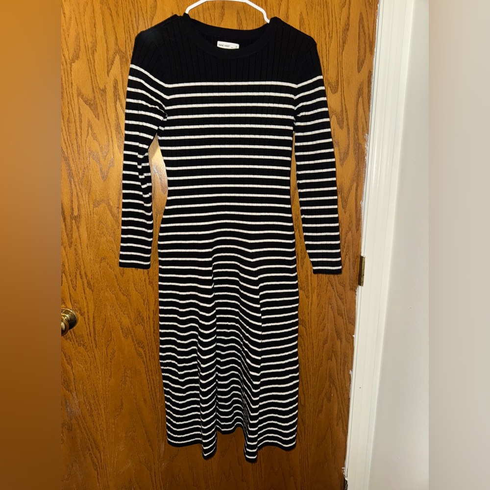 Black and White Striped Long Sleeve Dress